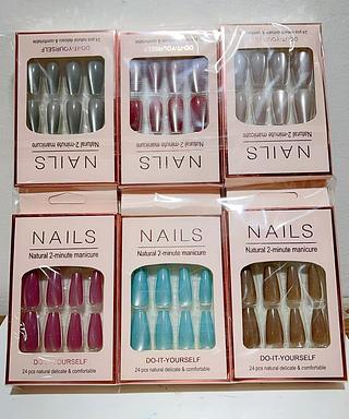 UNHA POSTICA -OLHO DE GATO-CAXINHAS(COM24PCS)-3.75