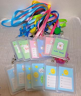 PORTA CARTAO CRACHA COM CORDAO-12PCS/2.00