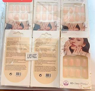 UNHA POSTICA COM AUTOCOLANTE COR SAMAO-12CAXINHA COM 24PCS/3.16