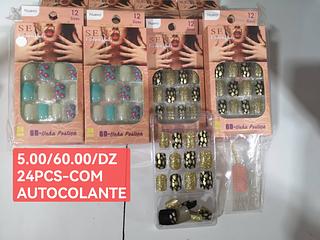 unha postiça ADULTO COM AUTOCOLANTE -12CAXINHA COM 24PCS/4.50